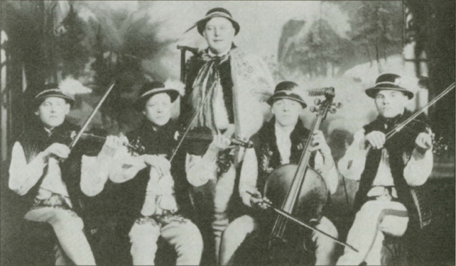 Stanisław Bachleda i Oryginalna Muzyka Góralska Karola Stocha 1929 (Józef Nowobielski, Karol Stoch, Stanisław Bachleda, Stanisław Tatar, Franciszek Chowaniec)